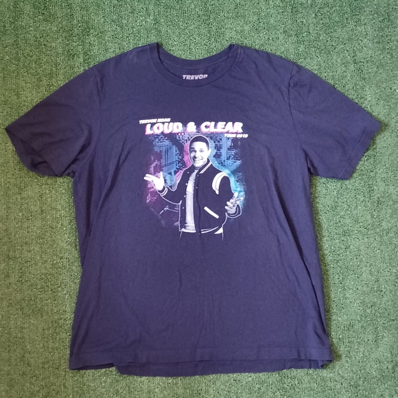 Trevor Noah Loud & Clear 2019 World Tour T Shirt Size XXL - Picture 1 of 5